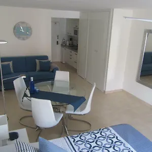 Cristianos Studio, Modern, Spacious, Pool,wifi , Arona (Tenerife) España