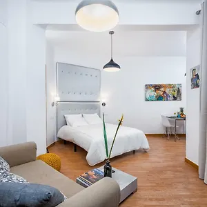 Apartamento Magnifico Estudio En Bolsa 6. Ac., Málaga